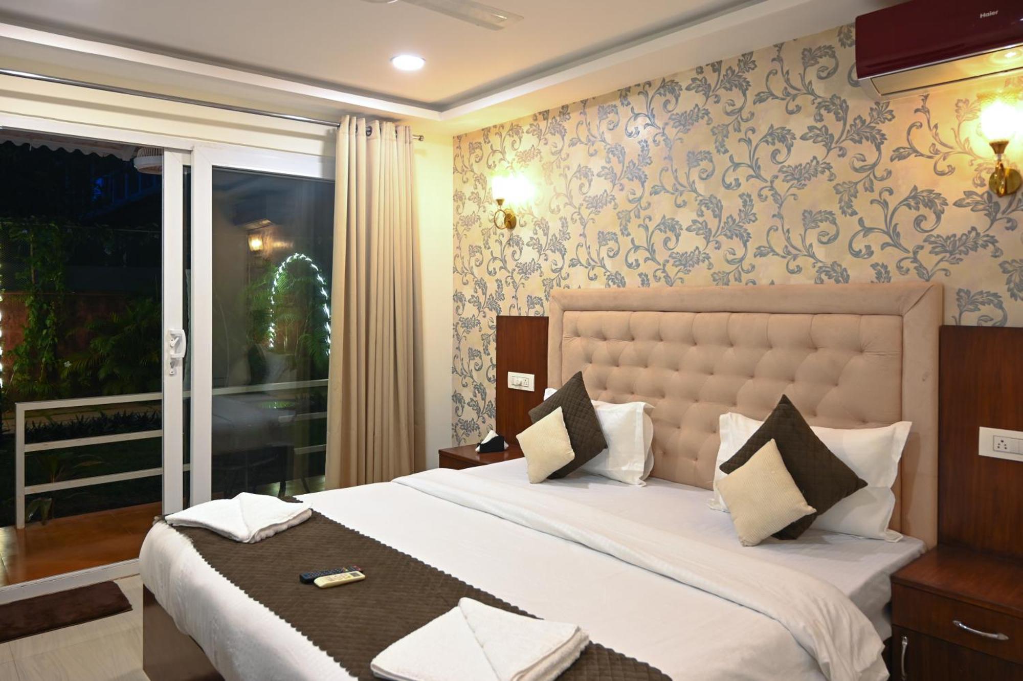 Arabian Sea Beach Resort Морджим Экстерьер фото